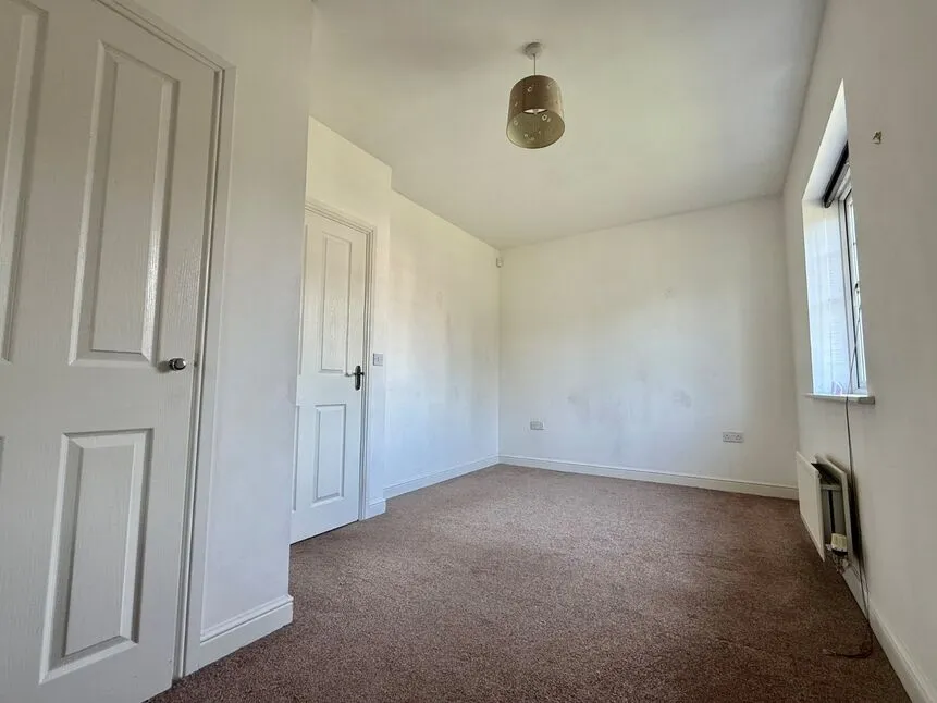 Rosebury Drive, Newcastle upon Tyne, NE12, photo 3