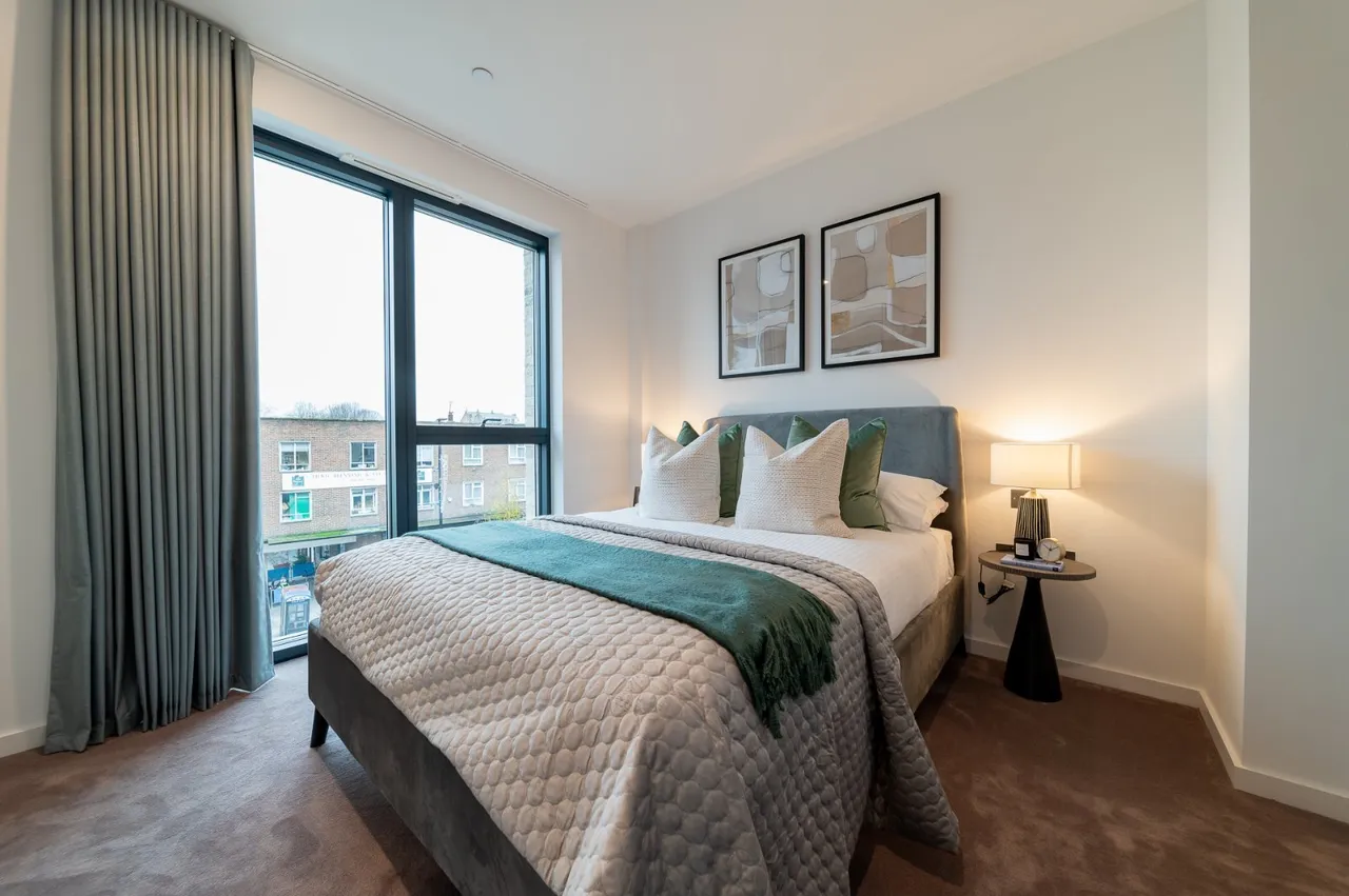 Catherine Wheel Road, Brentford, TW8, photo 3