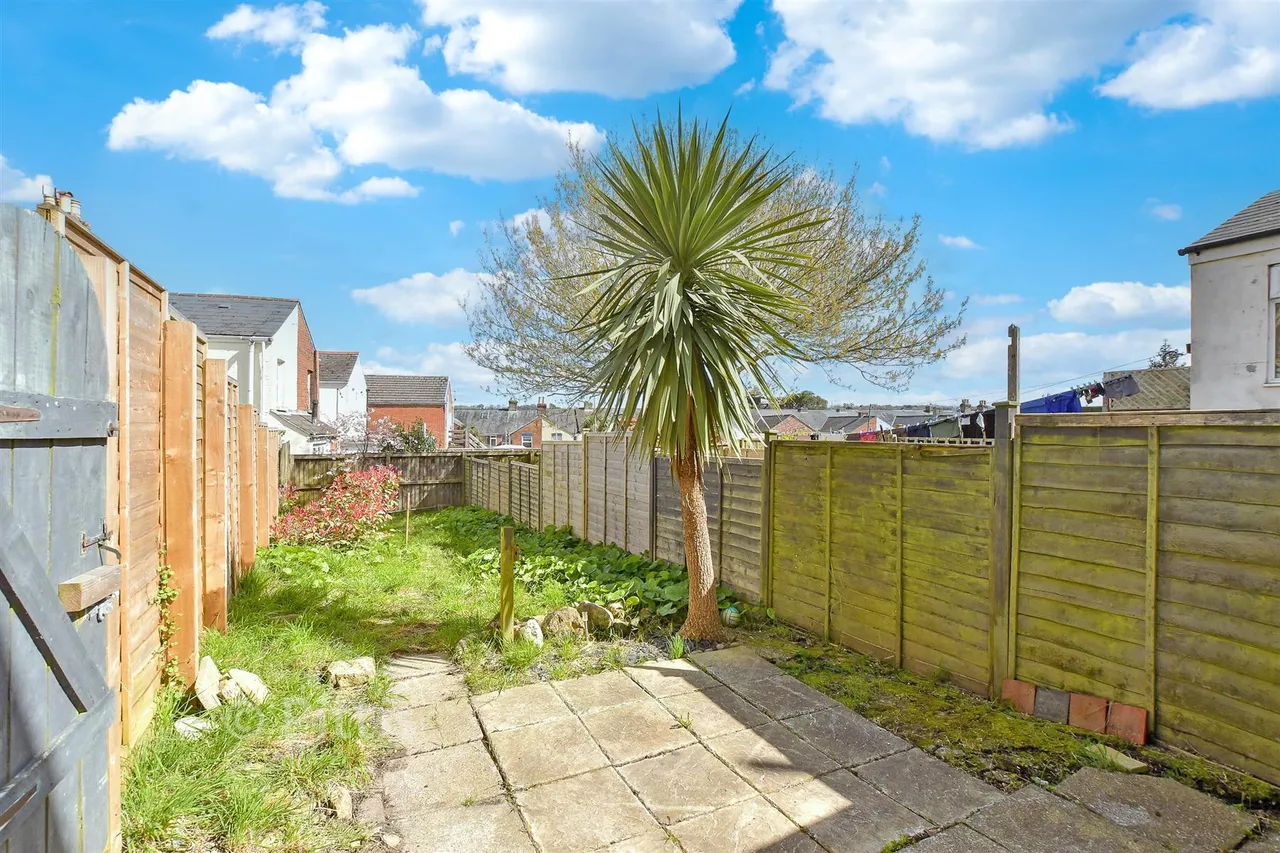 Arctic Road, Cowes, PO31, photo 10