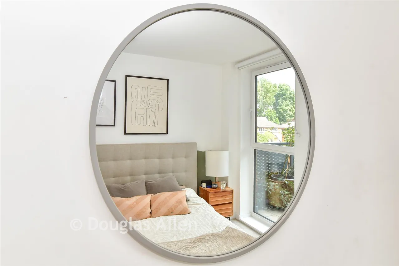 Lena Kennedy Close, Chingford, E4, photo 12