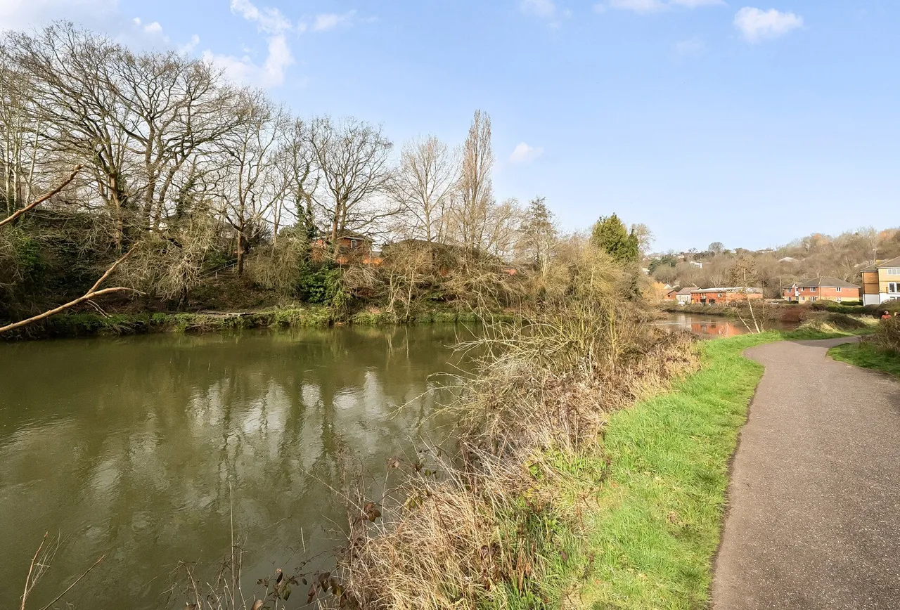 Butlers Walk, Crews Hole, BS5 8DA, photo 10