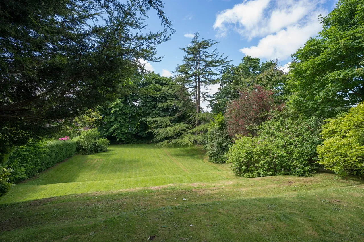 Demesne Road, Holywood, BT18, photo 34