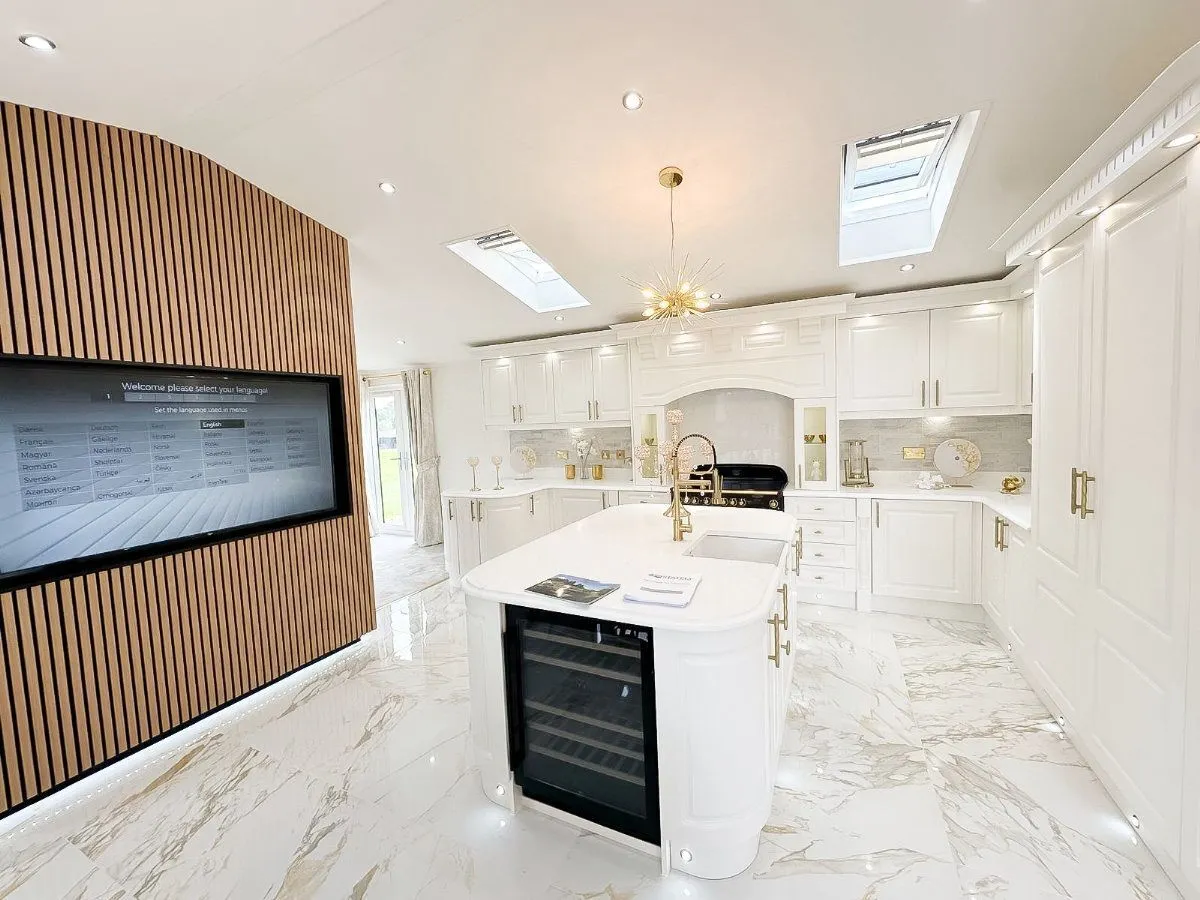 Weybridge Park, Addlestone, KT15, photo 3