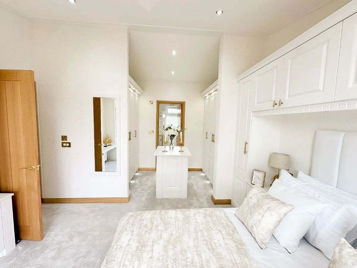 Weybridge Park, Addlestone, KT15, photo 5