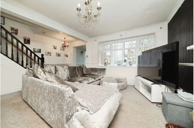 Scarrington Crescent, Hull, HU4, photo 2