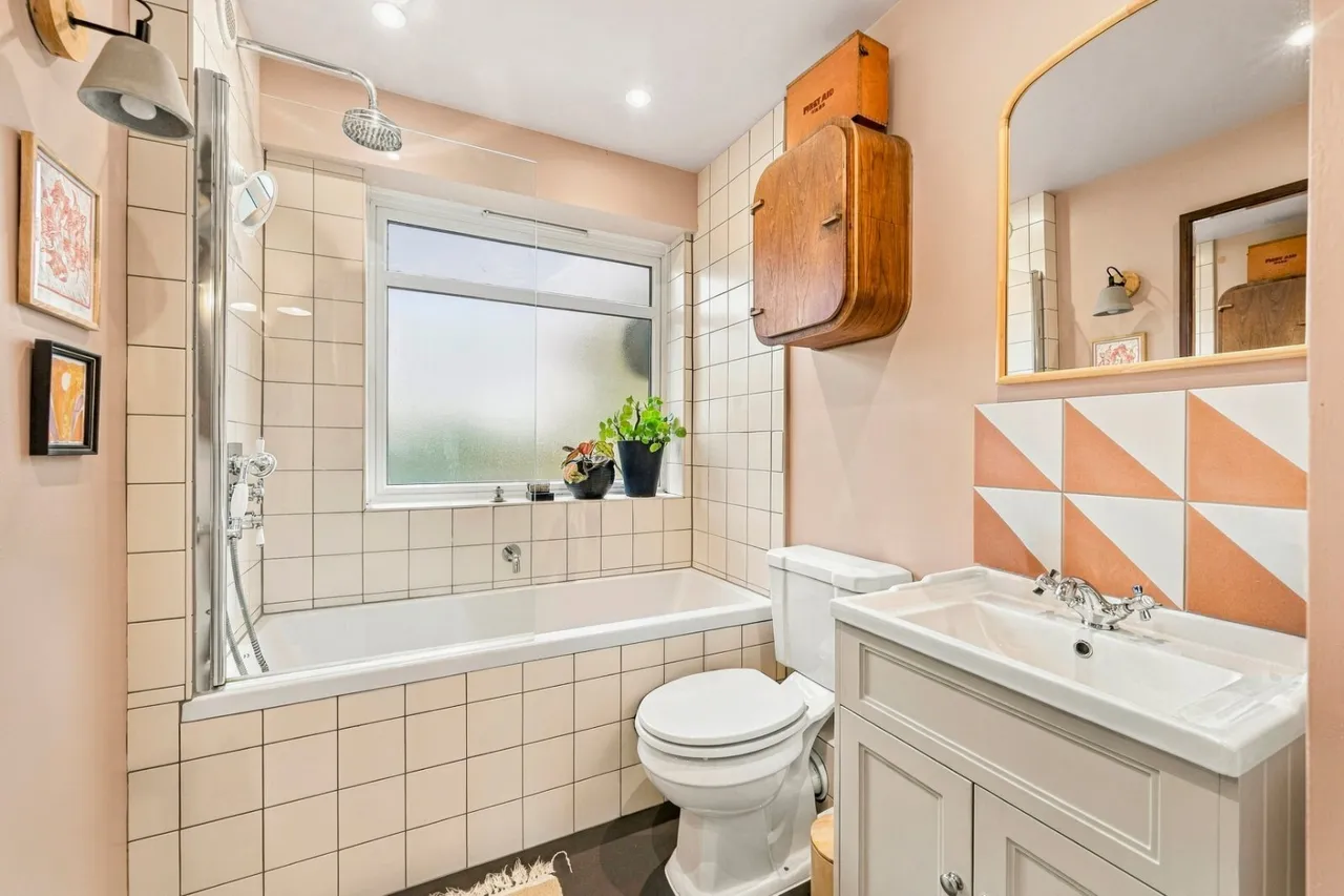 St. Albans Villas, London, NW5, photo 14