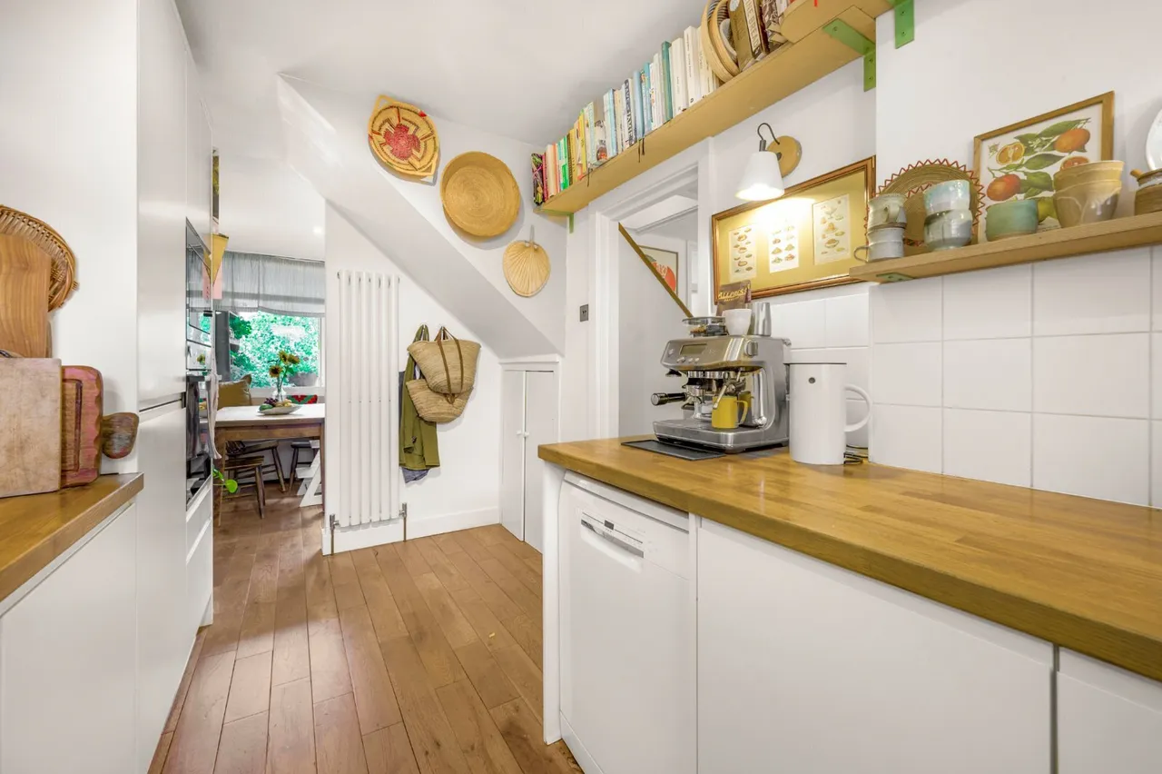 St. Albans Villas, London, NW5, photo 3
