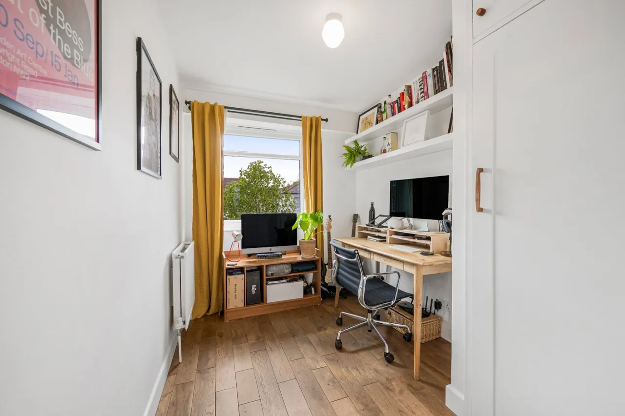 St. Albans Villas, London, NW5, photo 13