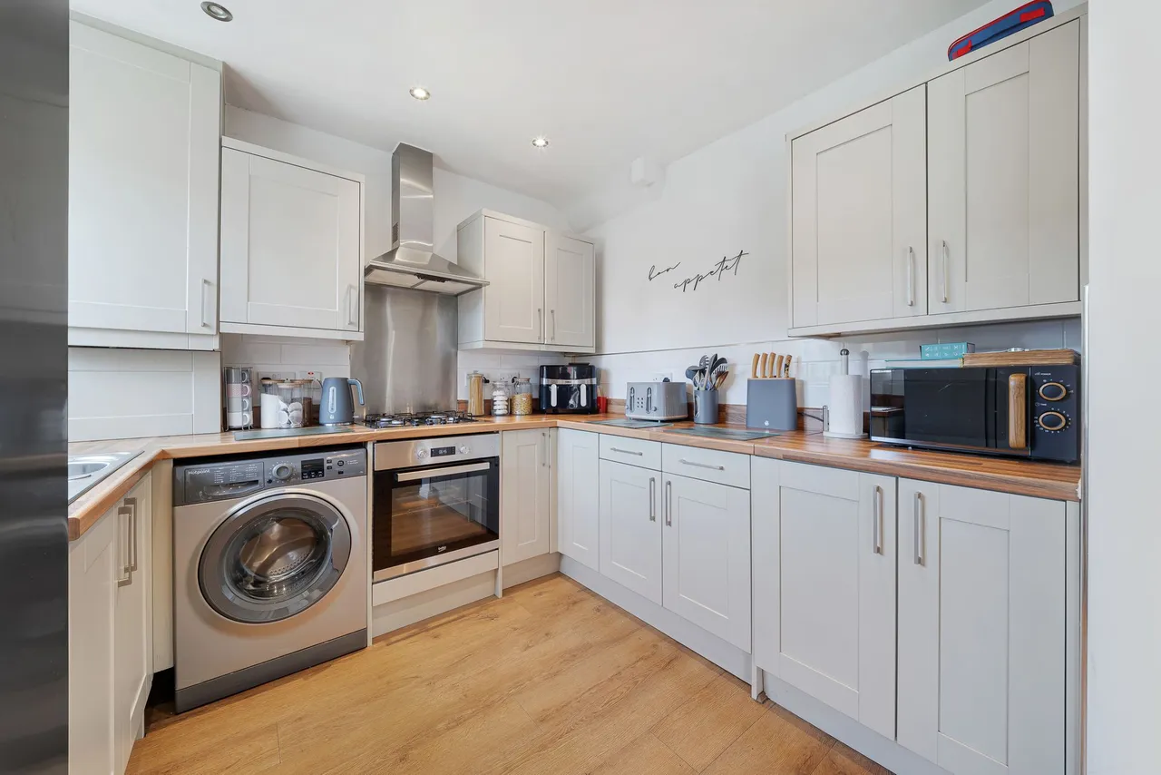 Dovecot Avenue, Liverpool, L14, photo 7