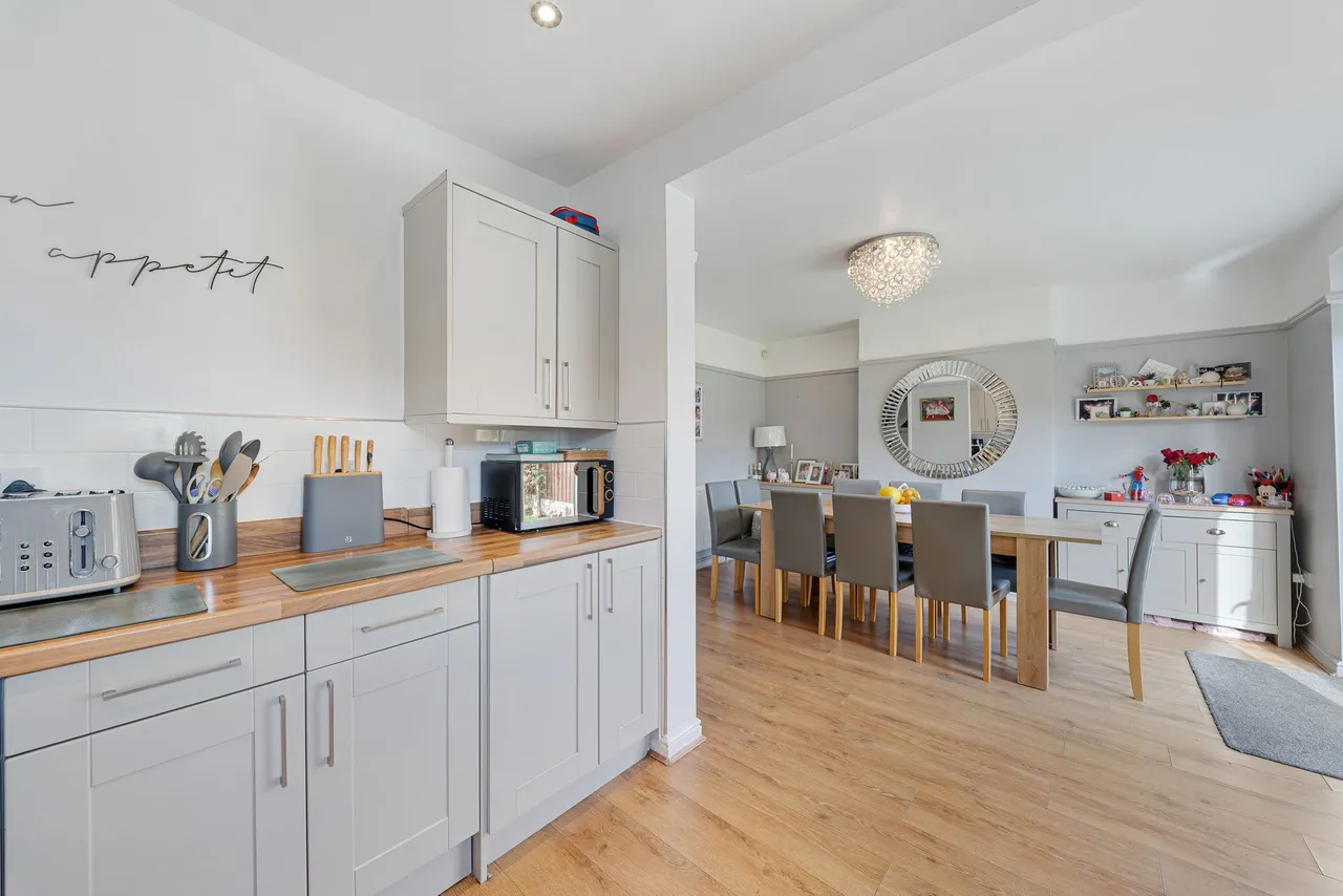 Dovecot Avenue, Liverpool, L14, photo 5