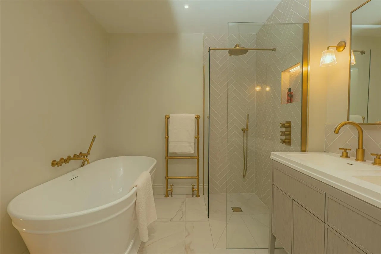 Platts Lane, Hampstead, NW3, photo 6