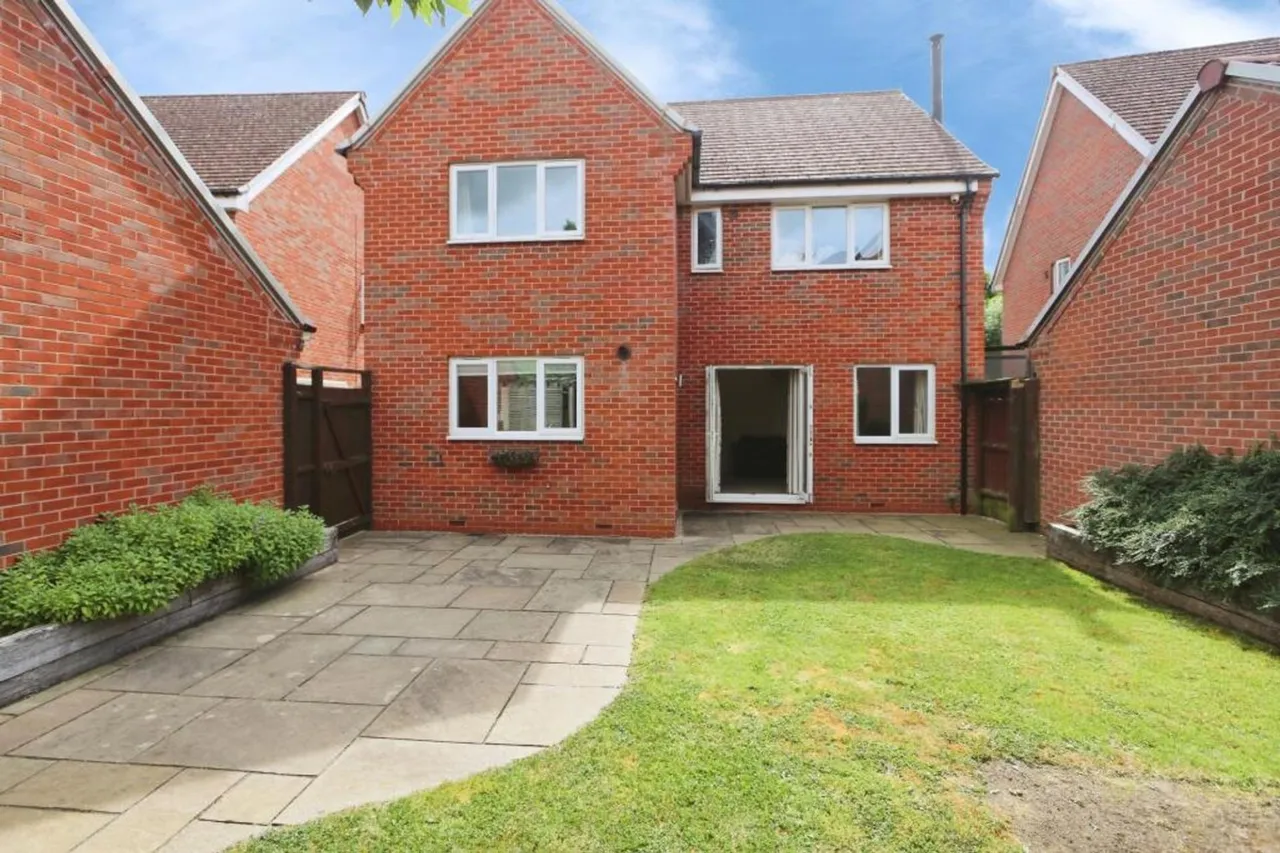 Drew Court, Ashby-De-La-Zouch, LE65, photo 18