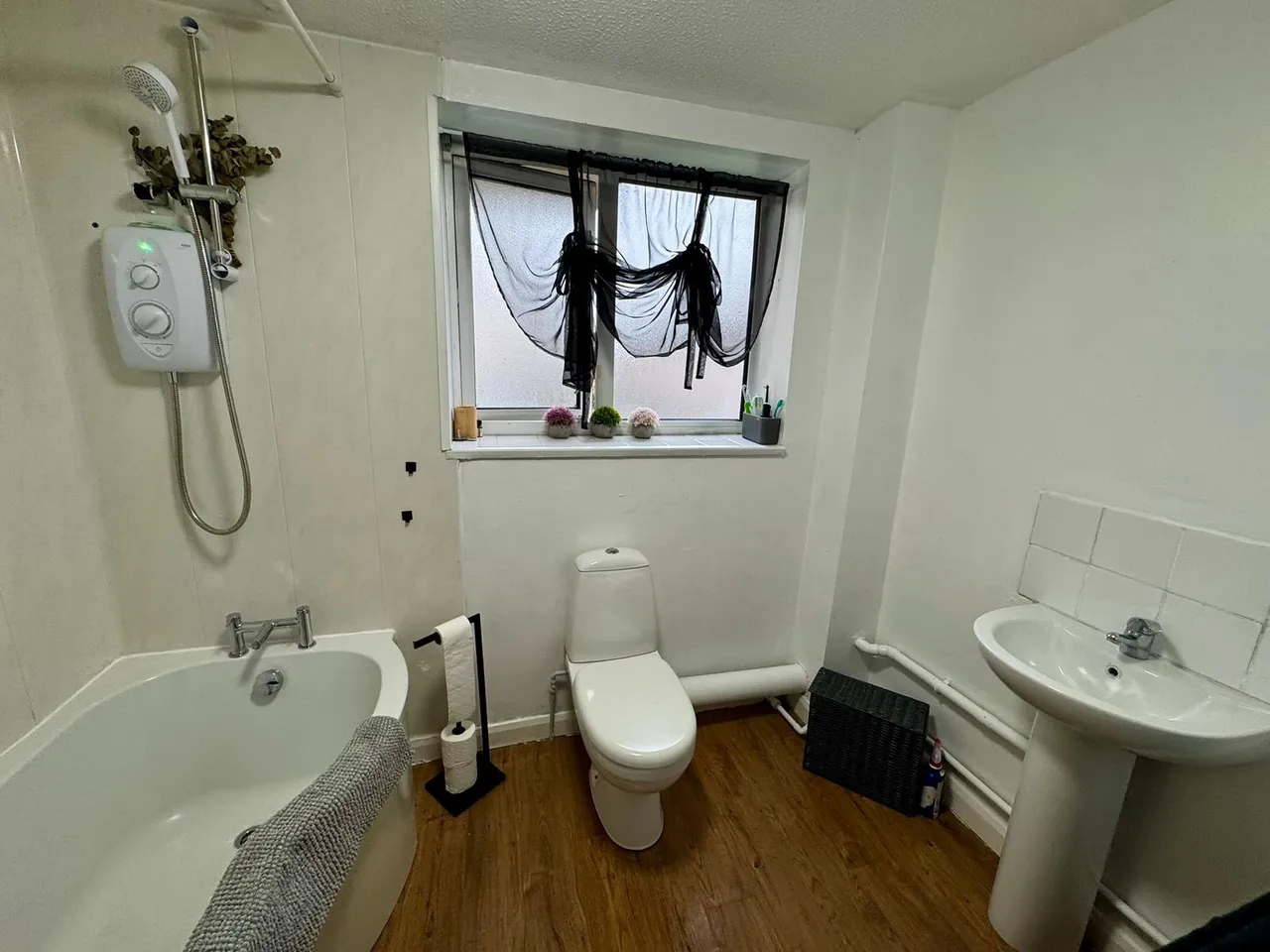 Goldings Court, Kennington, TN24, photo 7