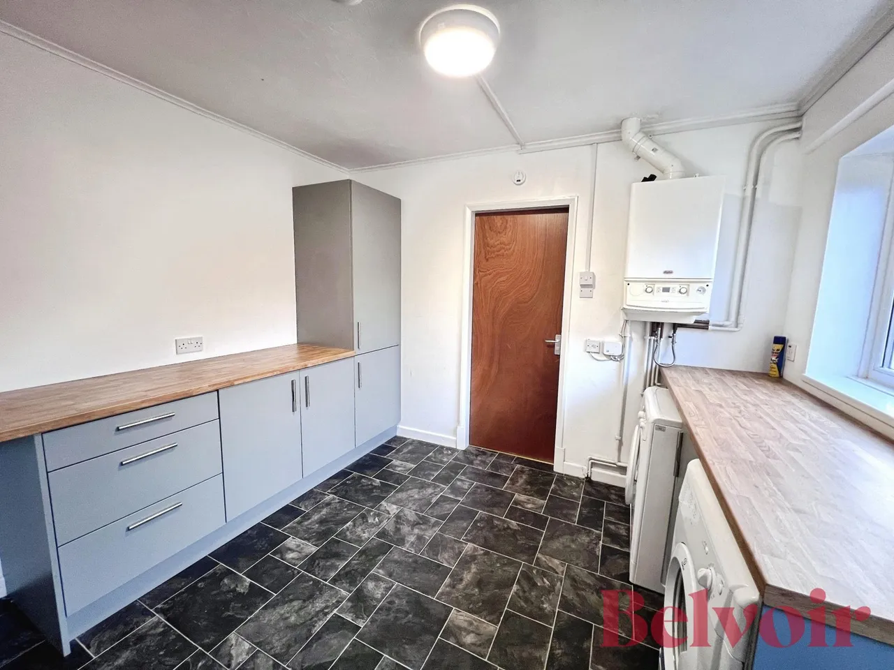 High Street, Silverdale, ST5, photo 10
