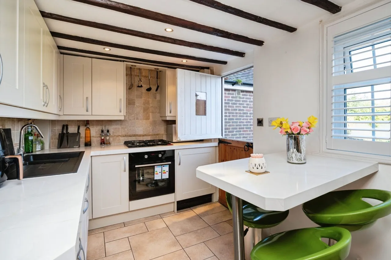Cousley Wood Road, Wadhurst, TN5, photo 4