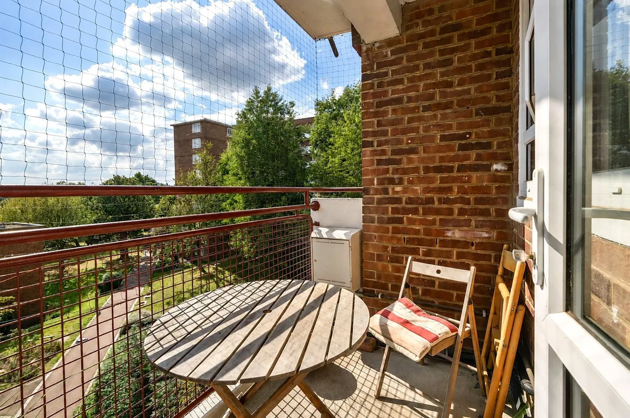 Albert Drive, London, SW19 6LR, photo 5