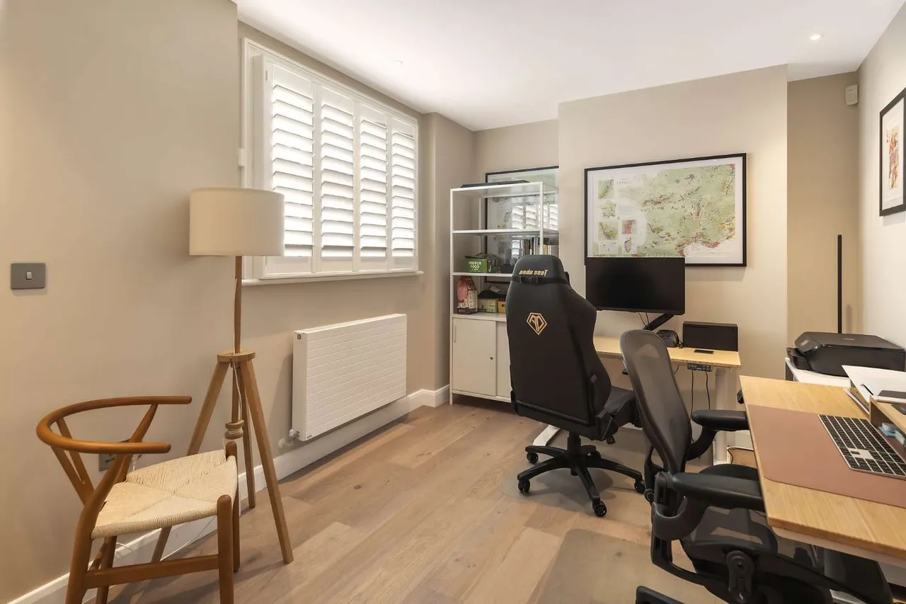 Hillgate Place, London, W8, photo 9