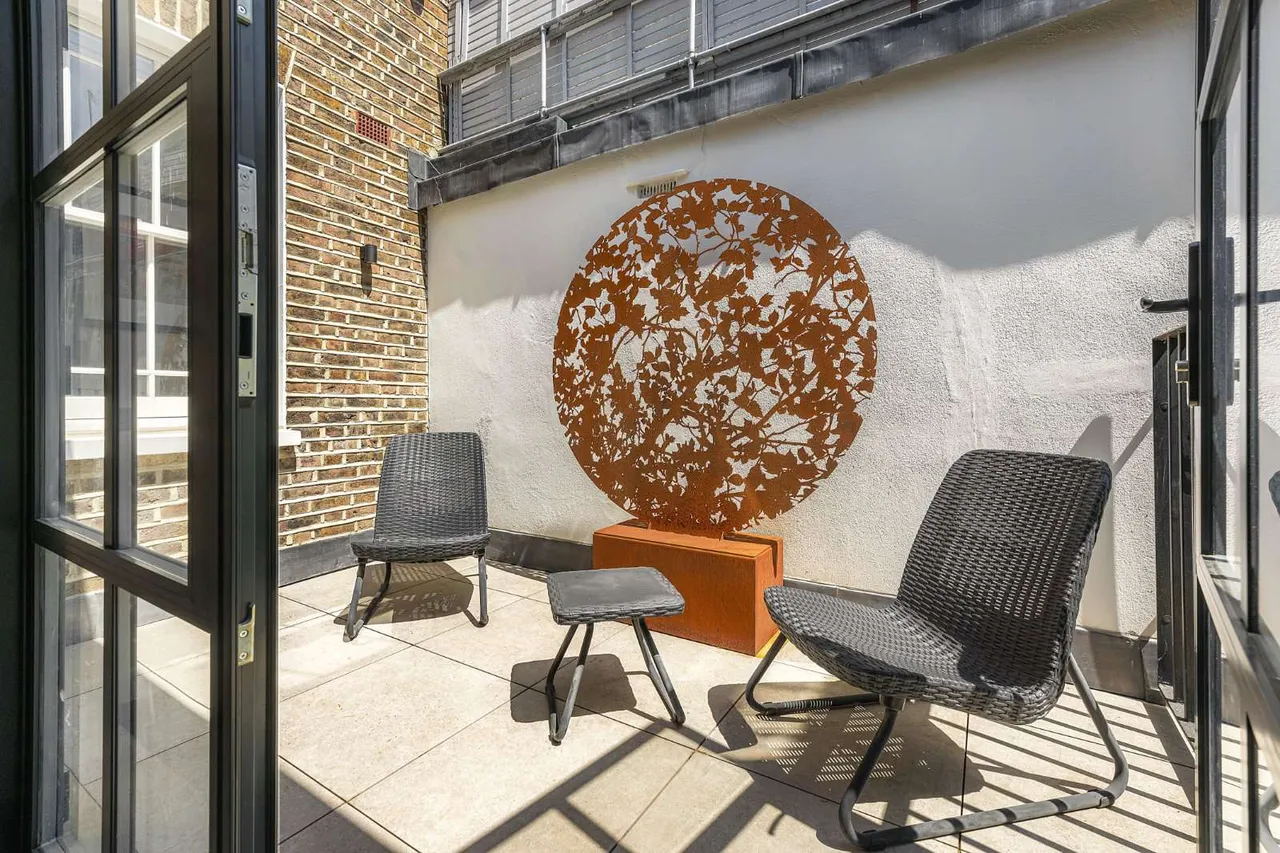 Hillgate Place, London, W8, photo 6
