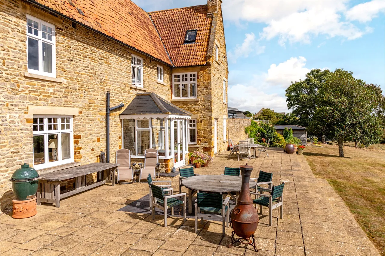High Street, Great Doddington, NN29, photo 38