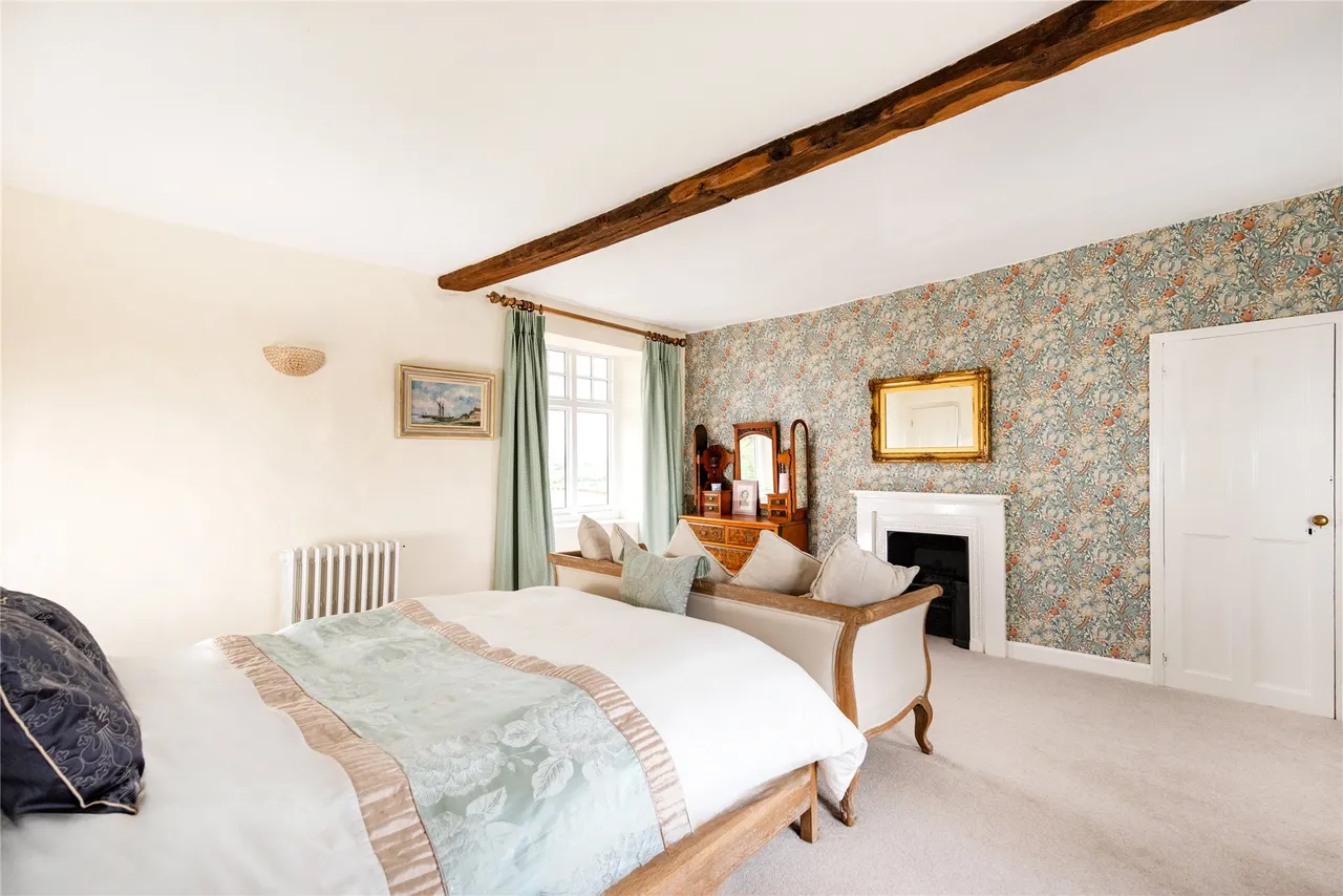 High Street, Great Doddington, NN29, photo 10