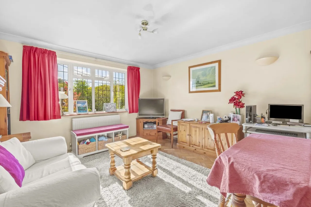 Bourne End, Buckinghamshire, photo 6