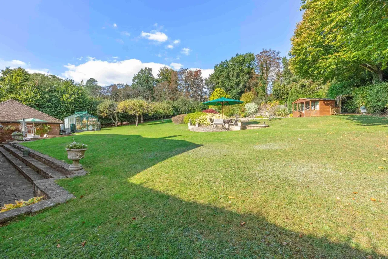 Bourne End, Buckinghamshire, photo 9