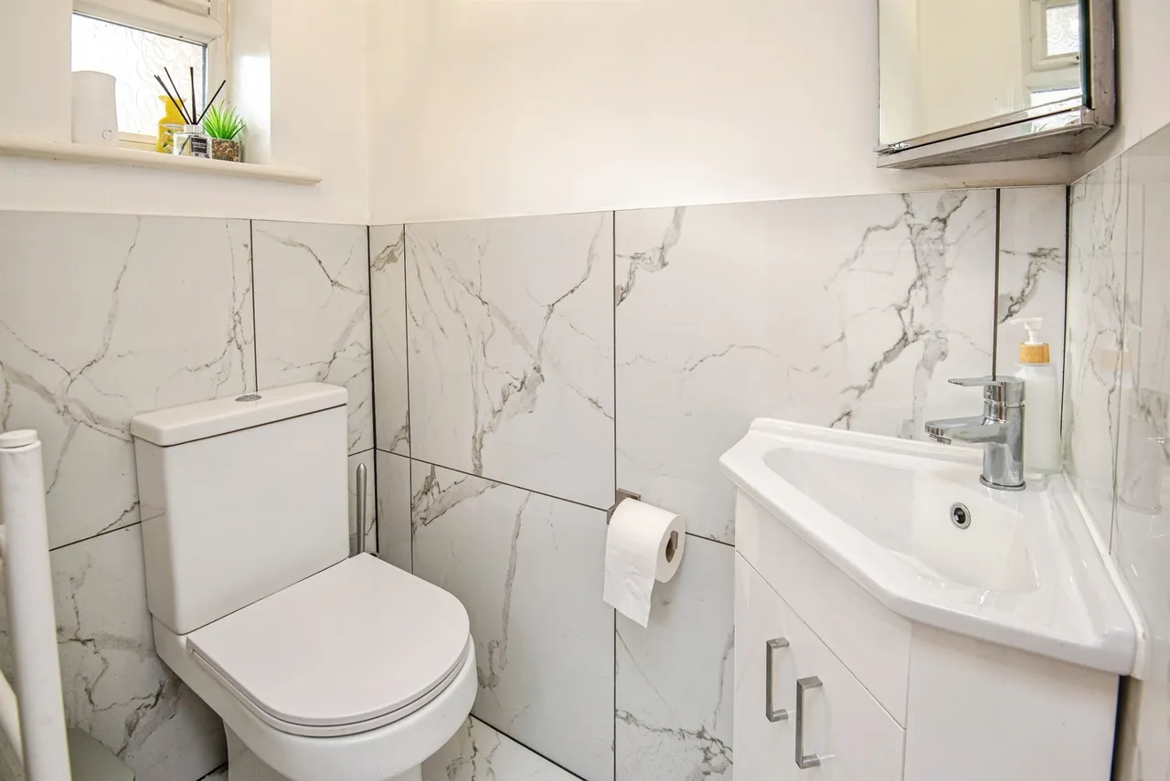 Whitton Close, Bessacarr, Doncaster, photo 11