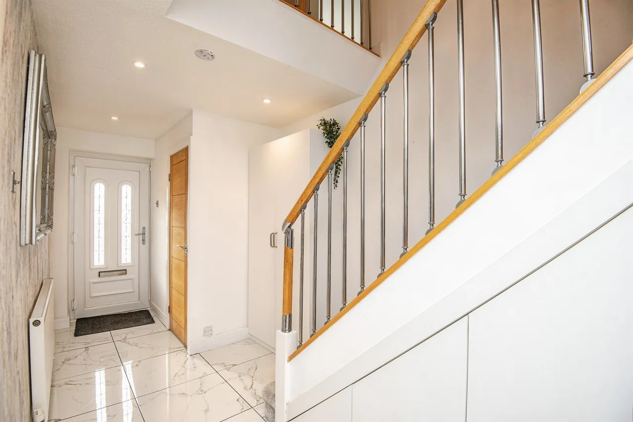 Whitton Close, Bessacarr, Doncaster, photo 12