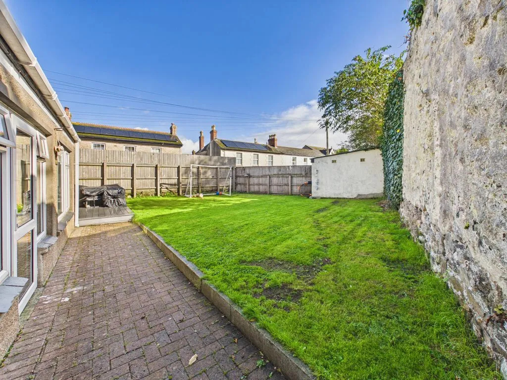 Basset Street, Camborne, TR14, photo 9