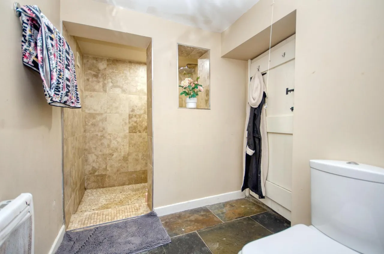 Bassett Green Village, Bassett, Southampton, Hampshire, SO16 3ND, photo 11