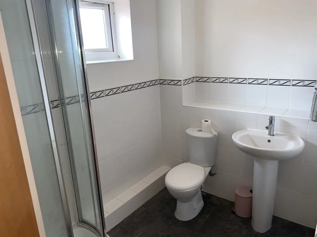 Mossley Road, Ashton-Under-Lyne, OL6, photo 3
