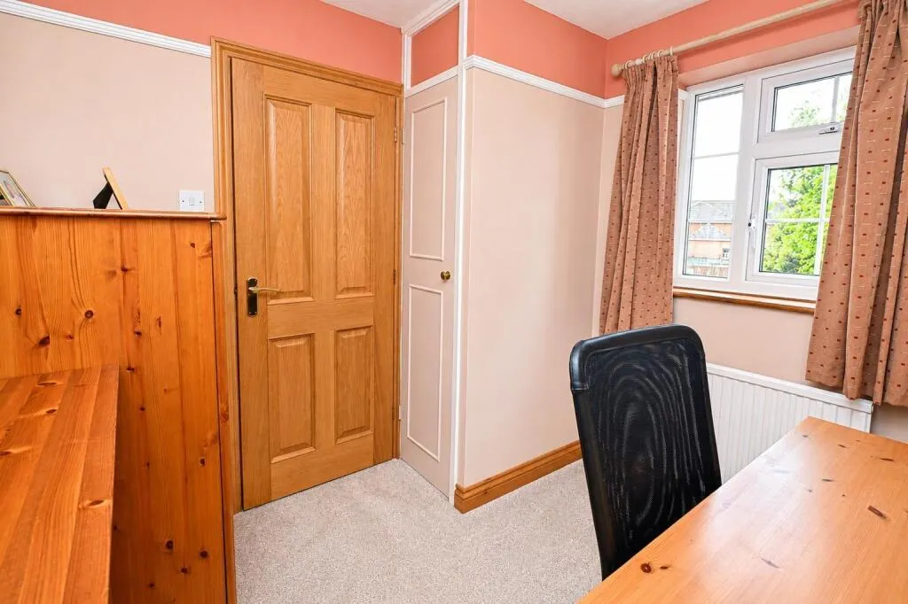 Well Close, North Waltham, RG25, photo 15