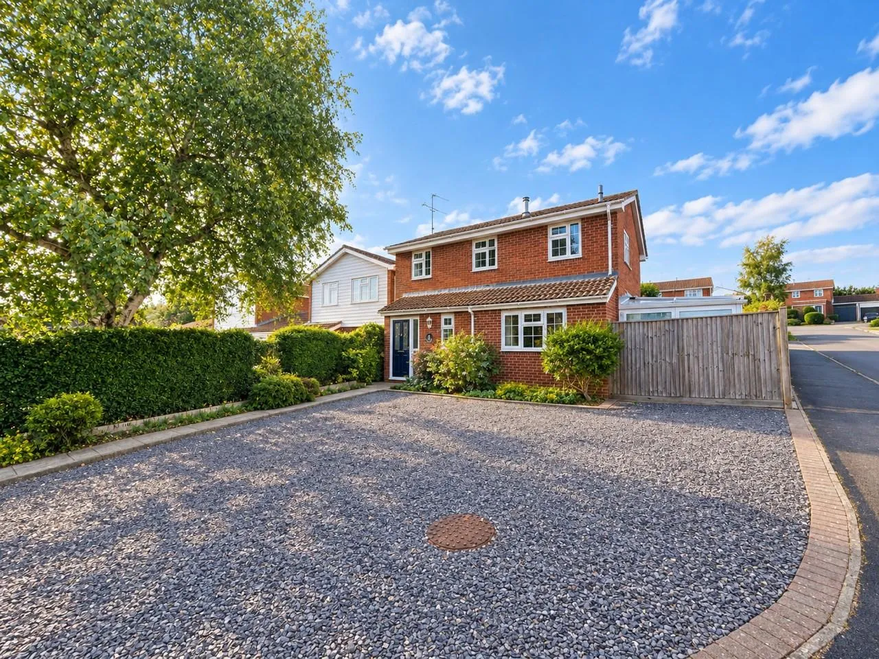 Well Close, North Waltham, RG25, photo 22