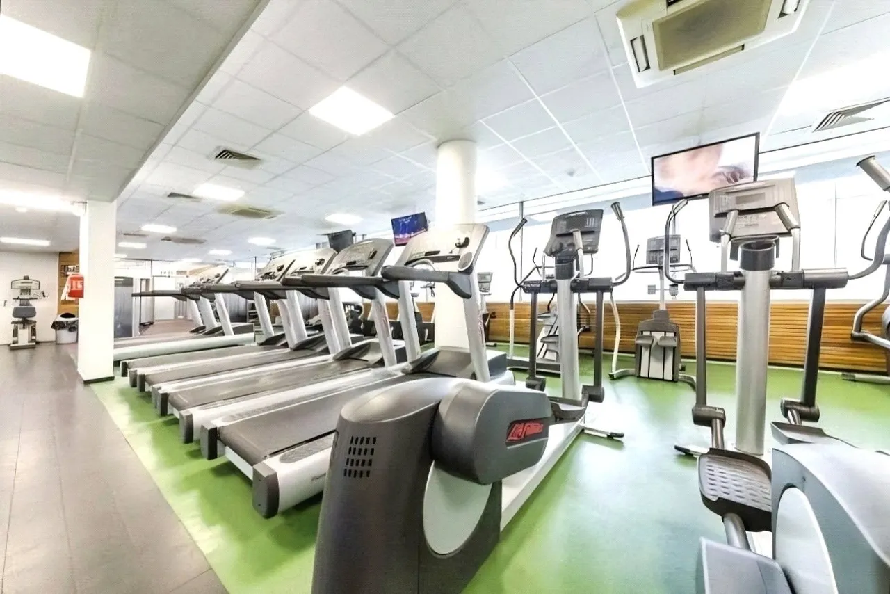 Deals Gateway, SE13, photo 11