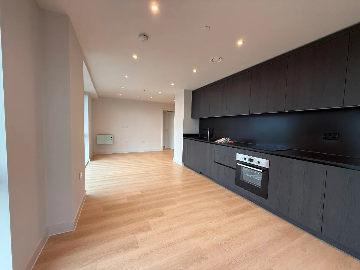 2 bed flat to rent — 10 Dutton Street, Manchester, M3 1LE