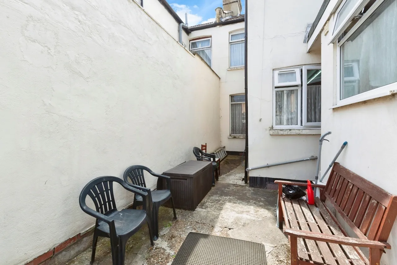 Cranborne Road, Barking, IG11, photo 16