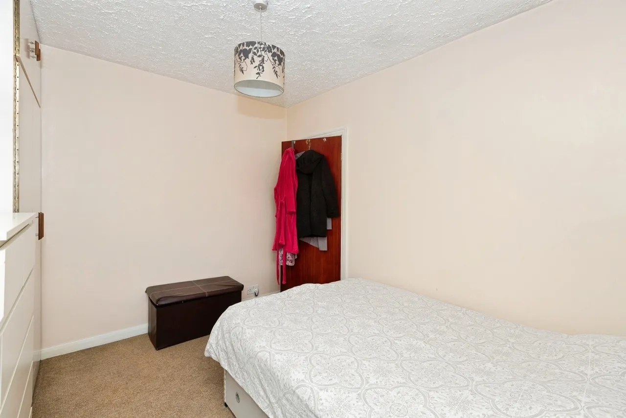 Cranborne Road, Barking, IG11, photo 12