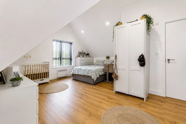 Russell Hill, Purley, CR8, photo 5