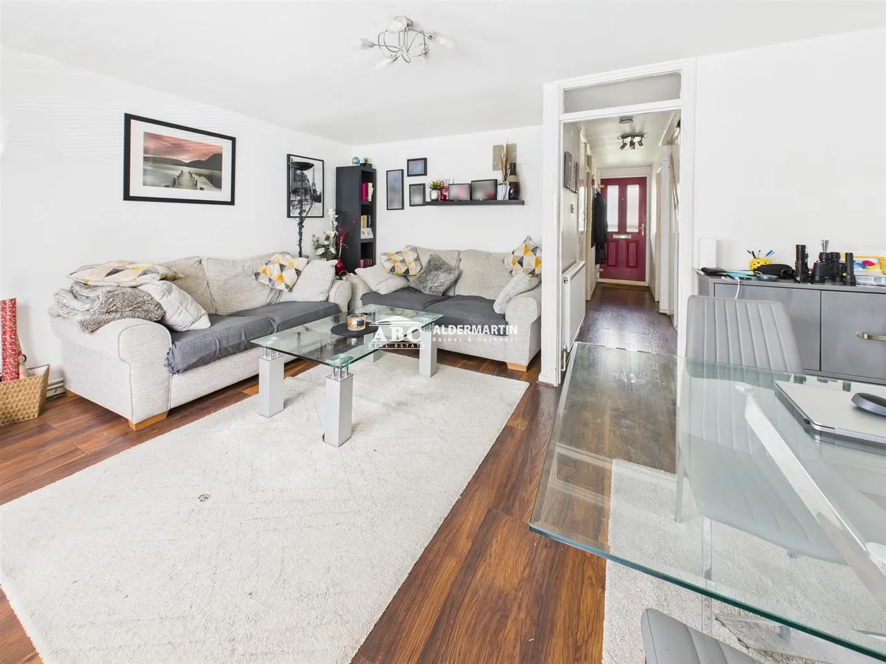 3 bed flat for sale — Belle Vue Estate, London
