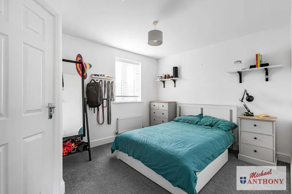 Selkirk Drive, Oakridge Park, Milton Keynes, Buckinghamshire, MK14 6FH, photo 7
