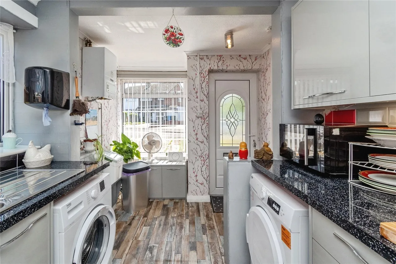 Poplar Road, Great Wyrley, Walsall, Staffordshire, WS6, photo 4