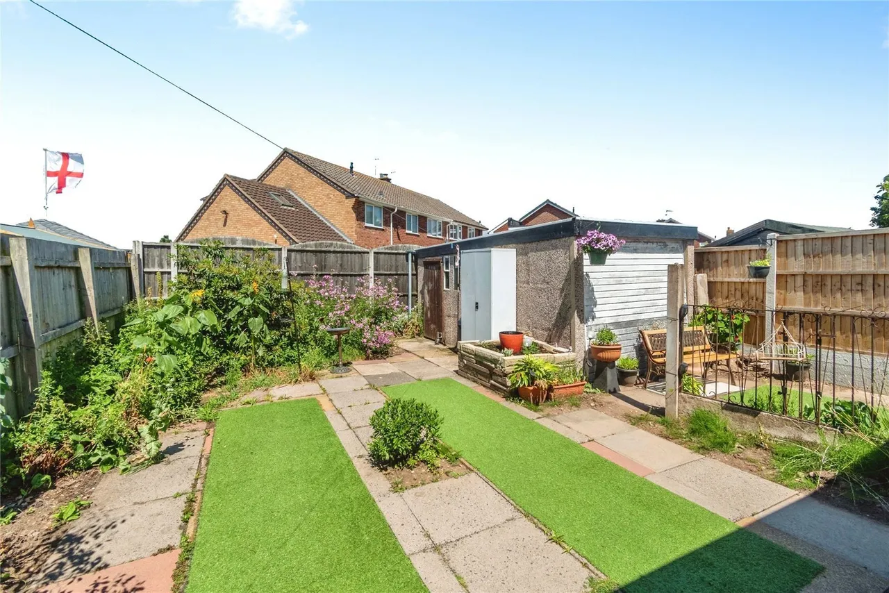 Poplar Road, Great Wyrley, Walsall, Staffordshire, WS6, photo 18