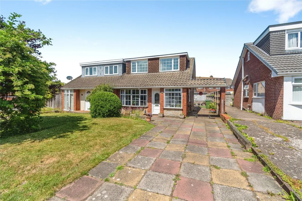 Poplar Road, Great Wyrley, Walsall, Staffordshire, WS6, photo 16