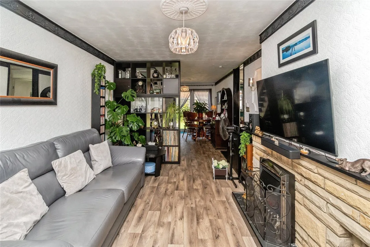 Poplar Road, Great Wyrley, Walsall, Staffordshire, WS6, photo 6