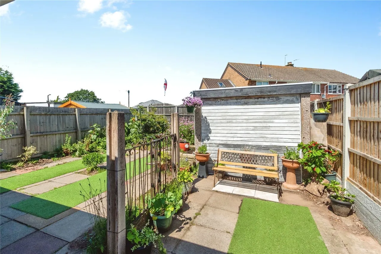 Poplar Road, Great Wyrley, Walsall, Staffordshire, WS6, photo 19