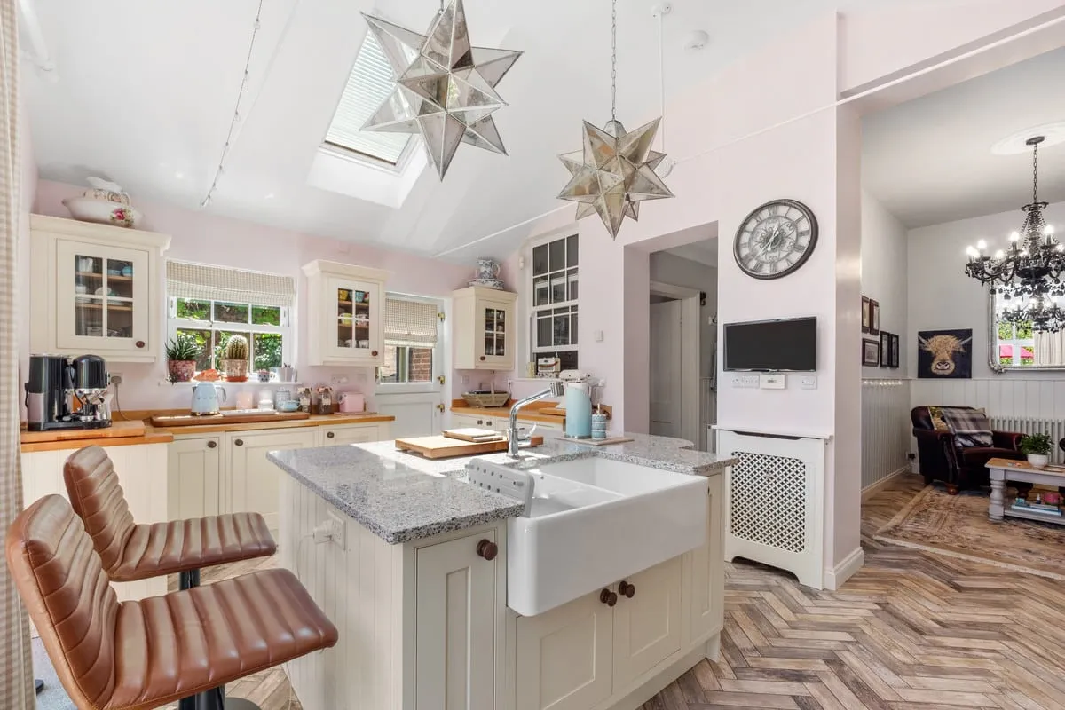 Grosvenor Road, Weymouth, DT4, photo 5