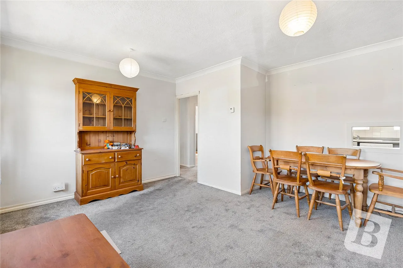 Waycross Road, Upminster, RM14, photo 3