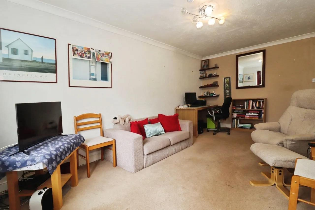 Shortwood Road, Pucklechurch, Bristol, BS16, photo 5