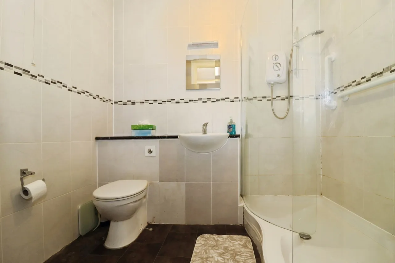 Shortwood Road, Pucklechurch, Bristol, BS16, photo 6