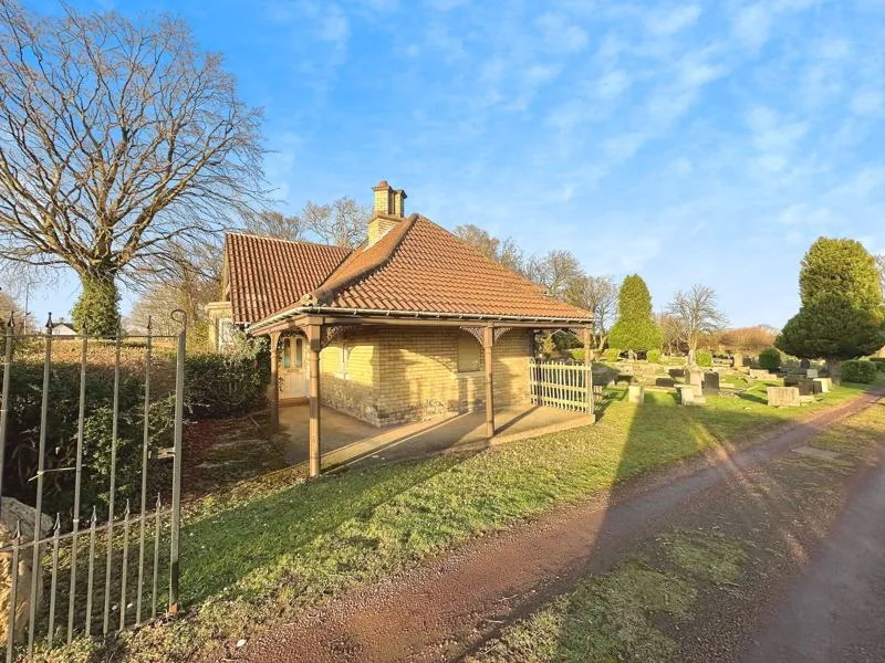 2 bed property for sale, Old Road, Pegswood Cemetery Cottage Morpeth NE61 6SJ, NE61